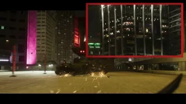 41. Хорошо проработанный интерьер небоскреба.webp