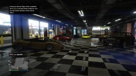 Enus Super Diamond, Grotti Cheetah, Grotti GT500, Överflöd Entity XF и Weeny Dynasty у Симона.webp