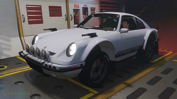 Автомобиль Pfister Comet Safari обладает отличной управляемостью на заснеженных дорогах в ГТА Онлайн.