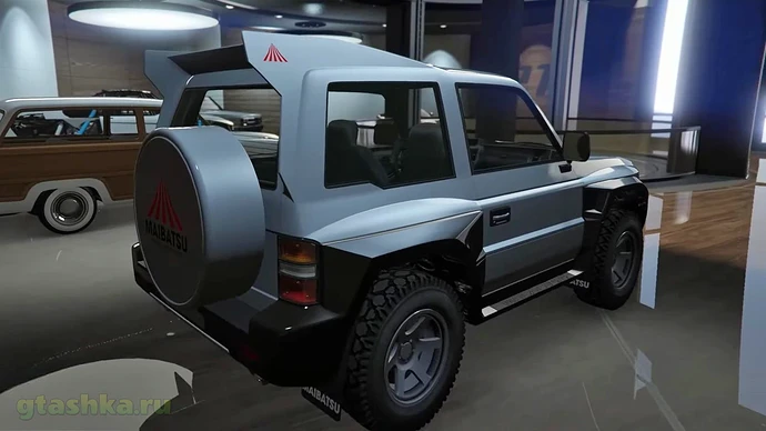 Pajero Evolution в GTA Online. Вид сзади.